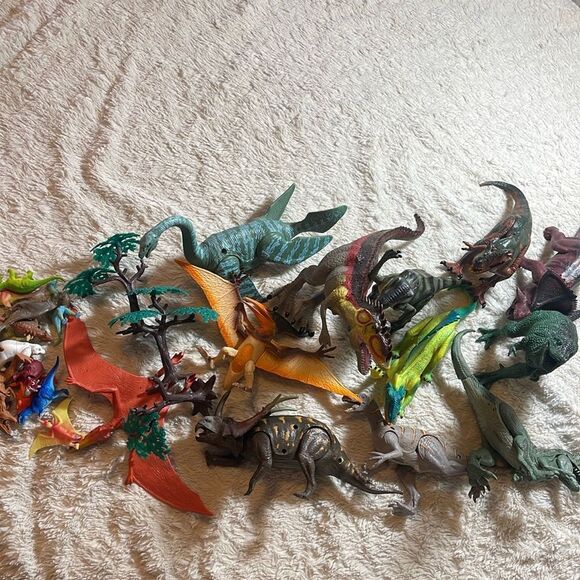 Dinosaur toy bundle